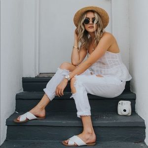 HIDDEN JEANS Bailey White Distressed Boyfriend 26